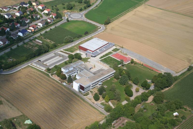 Luftbild der Wolf-von-Gemmingen-Schule